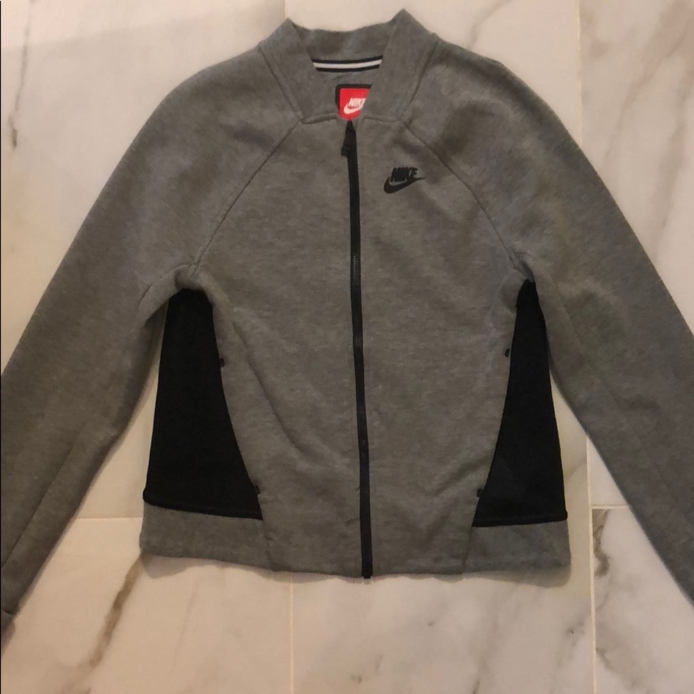 Nike zip up jacket